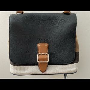 AUTHENTIC Burberry House Check Crossbody